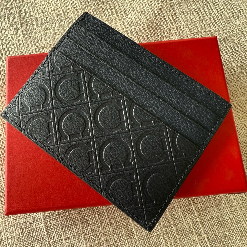 FERRAGAMO Black Embossed Card Holder
